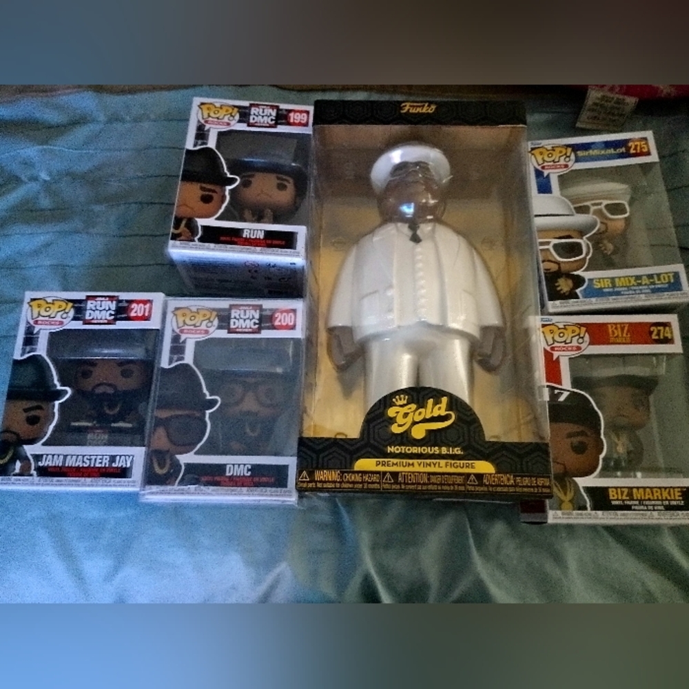 12 inch Notorious B.I.G ,Run DMC,Bix Markie and Sir Mixalot Funko Pops.